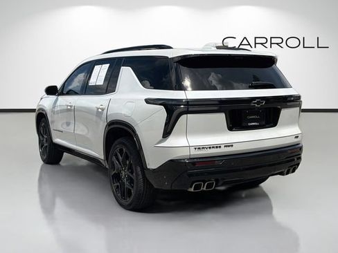 Used 2024 Chevrolet Traverse RS w/ LPO, Floor Liner Package AWD/4WD image 5