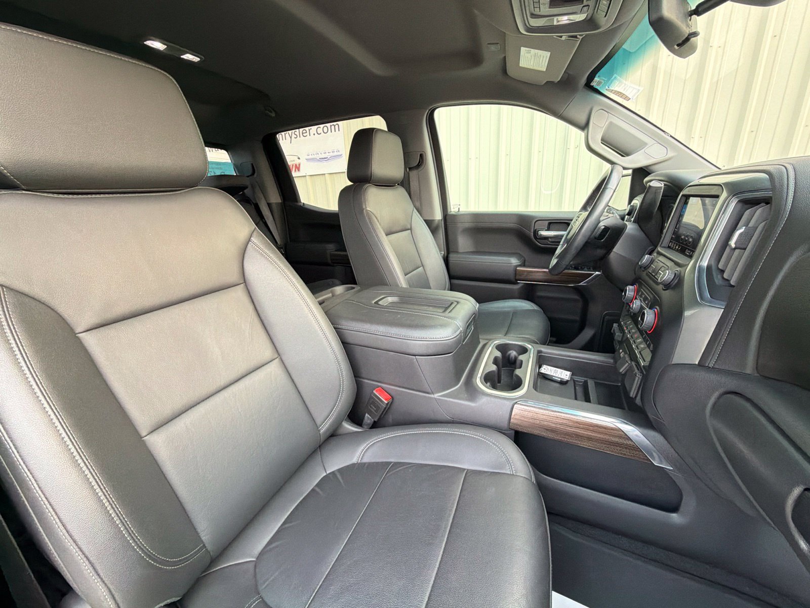Used 2021 Chevrolet Silverado 1500 LT Trail Boss w/ Convenience Package II AWD/4WD image 9