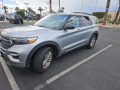 Certified 2022 Ford Explorer XLT w/ Equipment Group 202A