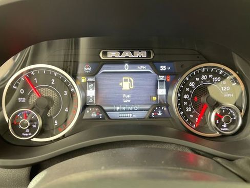 New 2026 RAM 2500 Big Horn AWD/4WD image 4