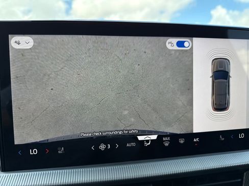 New 2026 Ford Explorer ST-Line image 24