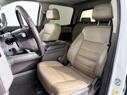 Used 2017 GMC Sierra 1500 Denali w/ Denali Ultimate Package image 11