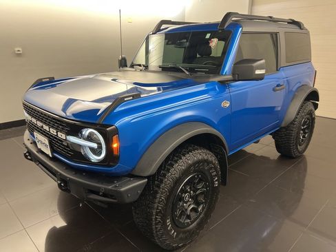 Certified 2024 Ford Bronco Wildtrak image 3