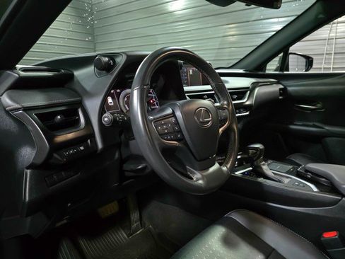 Used 2019 Lexus UX 250h w/ Accessory Package image 10