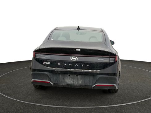 Certified 2025 Hyundai Sonata SE image 5