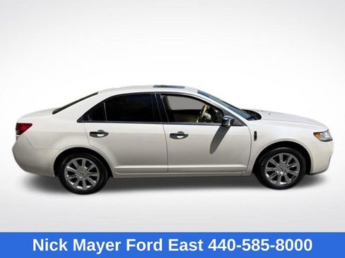 Used 2012 Lincoln MKZ FWD image 8