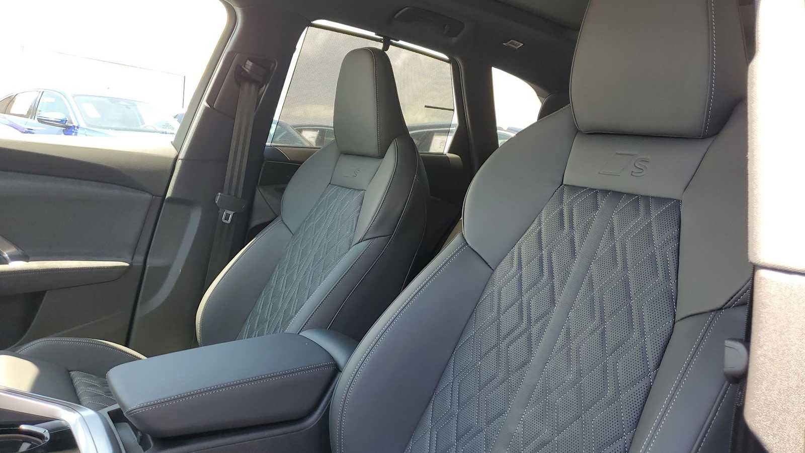 New 2026 Audi SQ5 Premium Plus AWD/4WD image 16