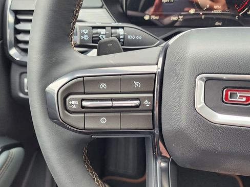 New 2026 GMC Acadia AT4 image 21