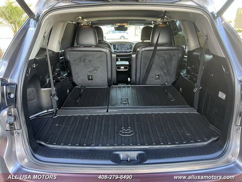 Used 2019 Toyota Highlander SE AWD/4WD image 26