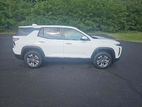 New 2026 Chevrolet Equinox LT w/ Convenience Package II image 7