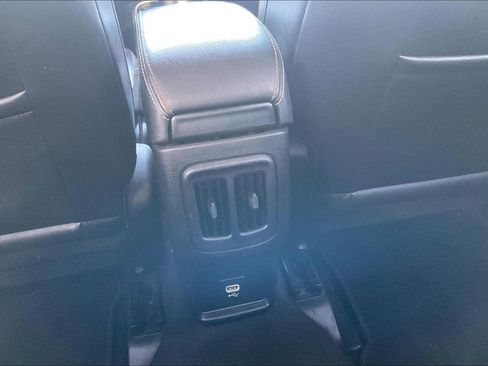 Used 2020 Jeep Compass Latitude image 33