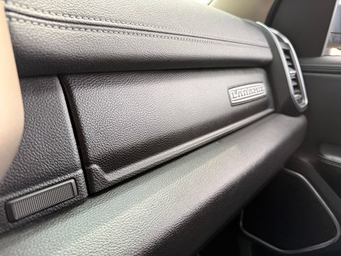 Used 2021 RAM 1500 Laramie AWD/4WD image 25