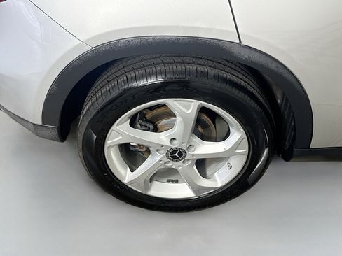 Used 2018 Mercedes-Benz GLA 250 4MATIC image 33