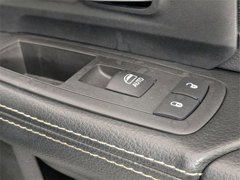 Used 2022 RAM 2500 Big Horn w/ Level C Equiment Group image 35