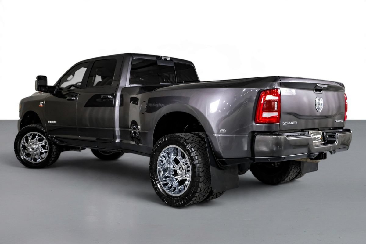 Used 2024 RAM 3500 Laramie AWD/4WD image 10