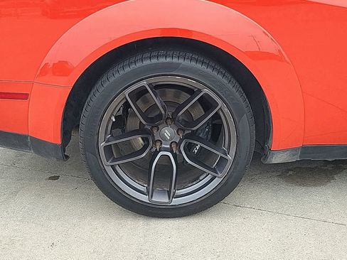 Used 2021 Dodge Challenger R/T Scat Pack RWD image 16
