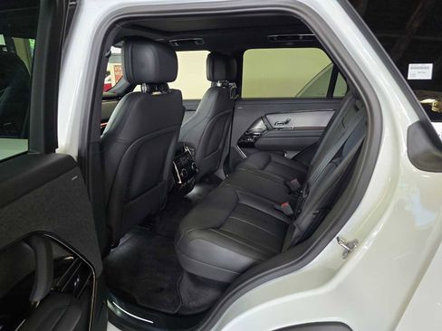 New 2026 Land Rover Range Rover Sport SE AWD/4WD image 18