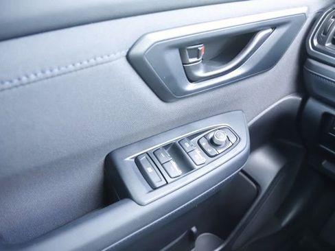 Used 2025 Subaru Forester Premium image 26