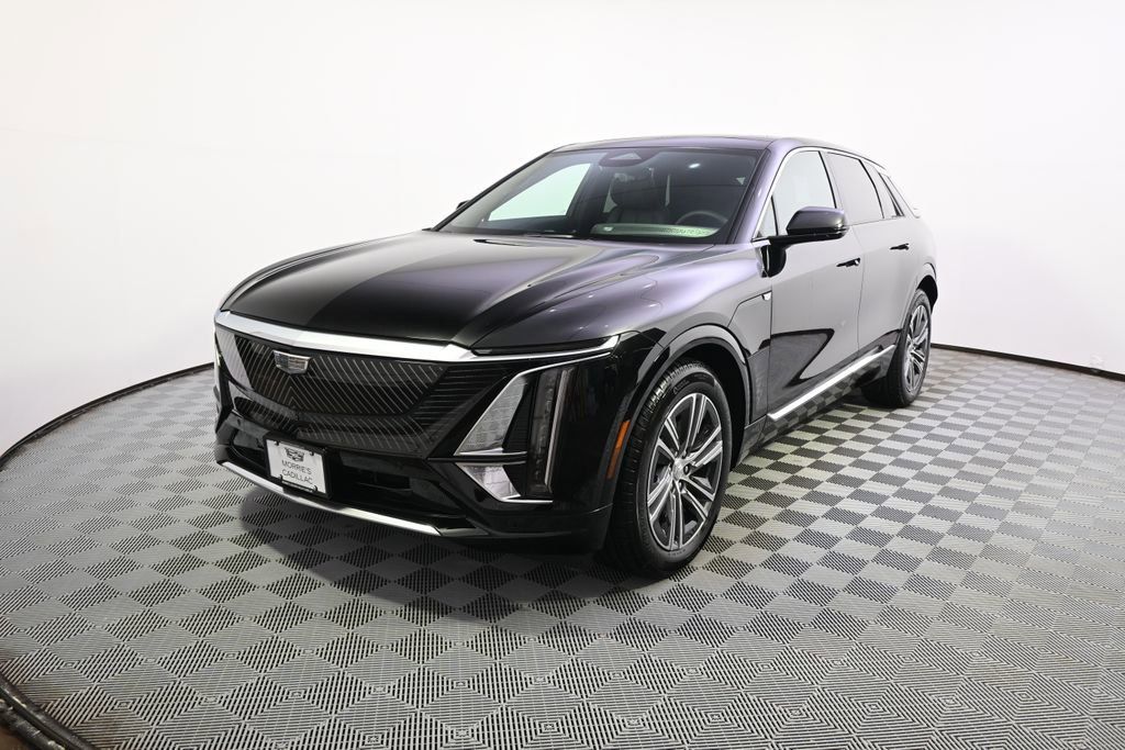 New 2026 Cadillac Lyriq Premium Luxury w/ LPO, Floor Liner Package AWD/4WD image 1