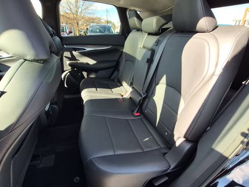 Used 2023 INFINITI QX50 Luxe image 7