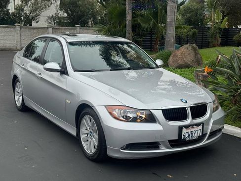 Used 2007 BMW 328i Sedan image 4