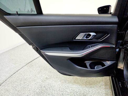 Used 2022 BMW 330i 330i w/ Driving Assistance Package image 19