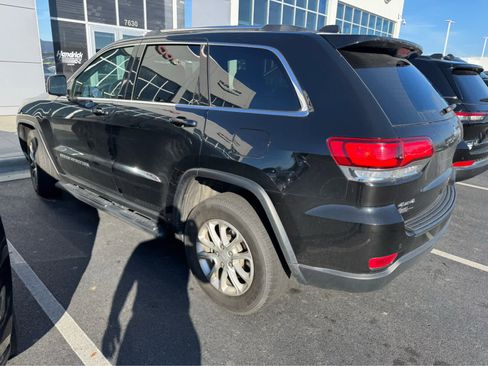 Certified 2021 Jeep Grand Cherokee Laredo w/ Security & Convenience Group image 6