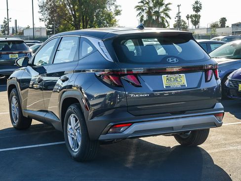 New 2026 Hyundai Tucson SE image 6