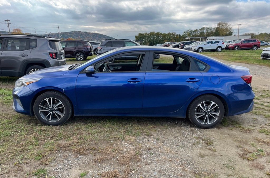 Used 2023 Kia Forte LXS FWD image 8