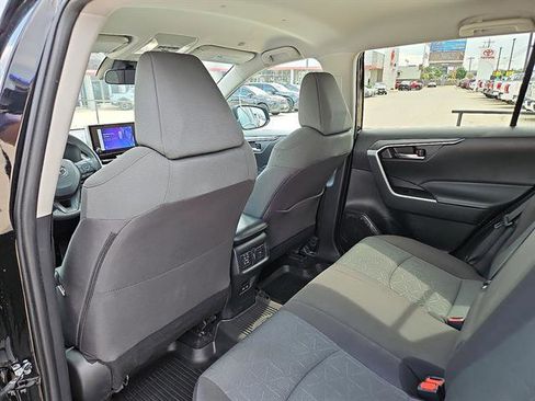 Used 2024 Toyota RAV4 XLE image 9