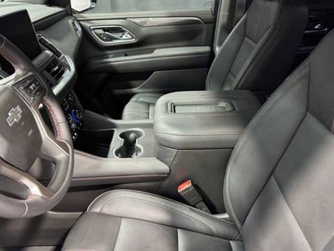 Used 2021 Chevrolet Tahoe RST w/ Luxury Package RWD image 28
