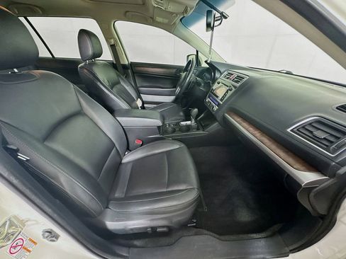 Used 2015 Subaru Outback 2.5i Limited image 35