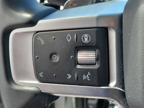 Used 2025 Land Rover Discovery S AWD/4WD image 21