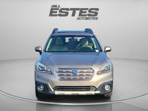 Used 2015 Subaru Outback 2.5i Limited AWD/4WD image 6