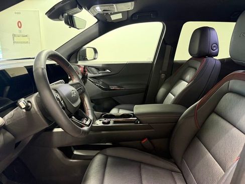 Used 2025 Chevrolet Equinox RS w/ Safety and Technology Package AWD/4WD image 15