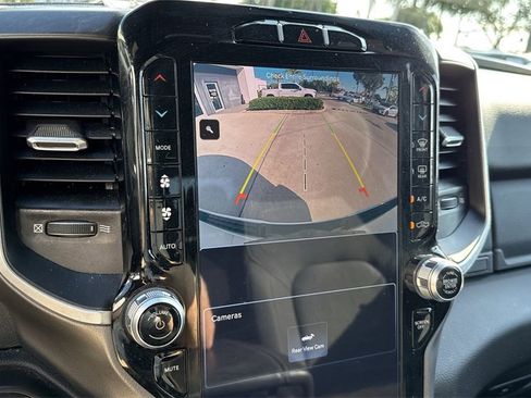 Used 2022 RAM 1500 Big Horn image 51