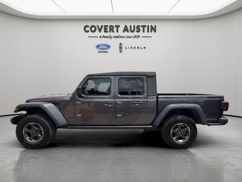 Used 2023 Jeep Gladiator Rubicon AWD/4WD image 2