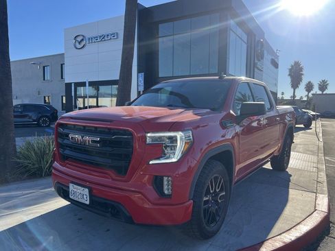 Used 2021 GMC Sierra 1500 Elevation image 1