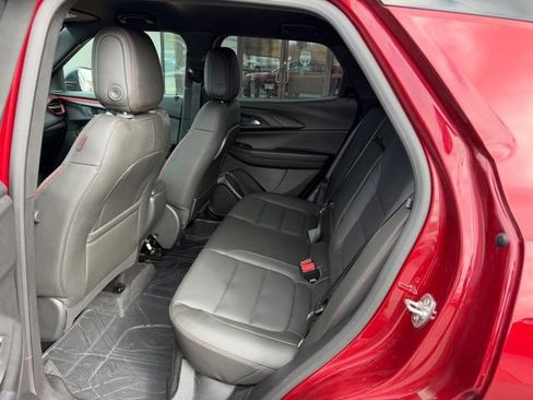 Used 2025 Chevrolet TrailBlazer RS image 9