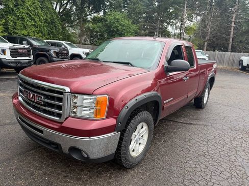 Used 2013 GMC Sierra 1500 SLE w/ Power Tech Package AWD/4WD image 5