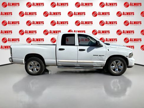 Used 2004 Dodge Ram 1500 Truck SLT w/ Sport Appearance Group image 4