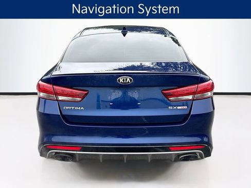 Used 2017 Kia Optima SX image 4