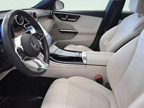 Used 2022 Mercedes-Benz C 300 4MATIC Sedan image 23