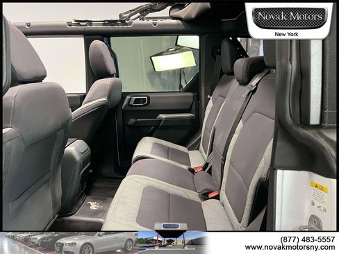 Used 2022 Ford Bronco Big Bend image 13