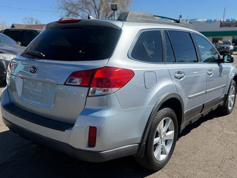 Used 2014 Subaru Outback 2.5i Limited AWD/4WD image 2
