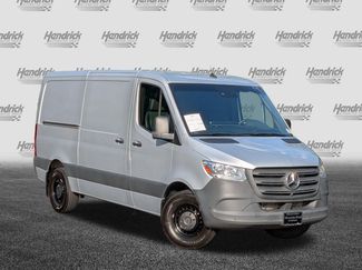 Used 2024 Mercedes-Benz Sprinter 2500 video 2
