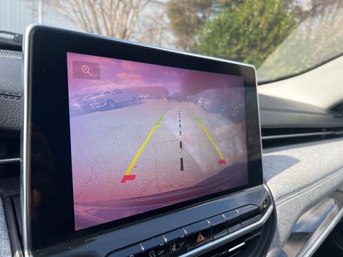 Used 2022 Jeep Compass Latitude w/ Sun and Sound Group image 29