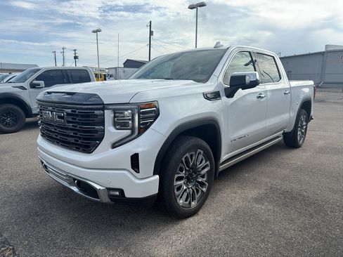 Used 2023 GMC Sierra 1500 Denali Ultimate AWD/4WD image 1