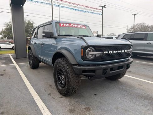 Used 2024 Ford Bronco Wildtrak image 3