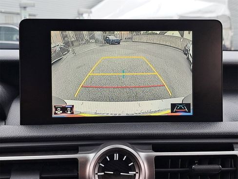 Used 2021 Lexus IS 300 image 26